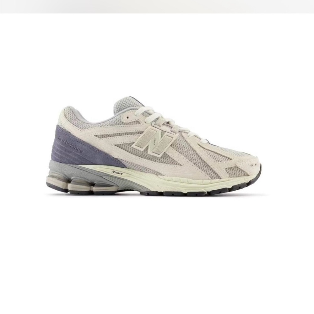 New Balance Men's 1906F "Linen